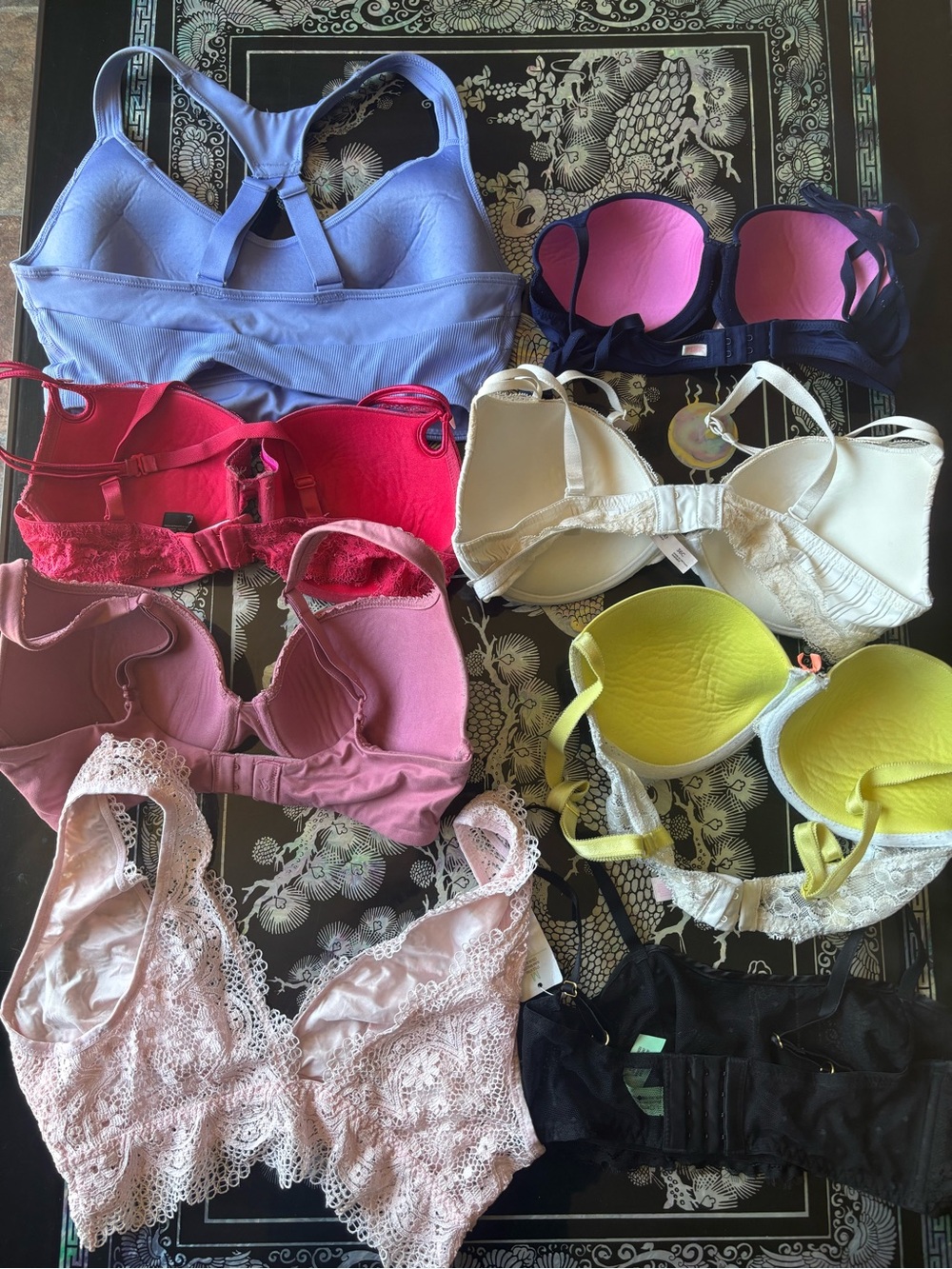 Victoria Secret bra bundle - Picture 2 of 4